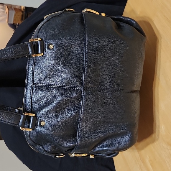 Michael Kors Bag - Picture 5 of 8